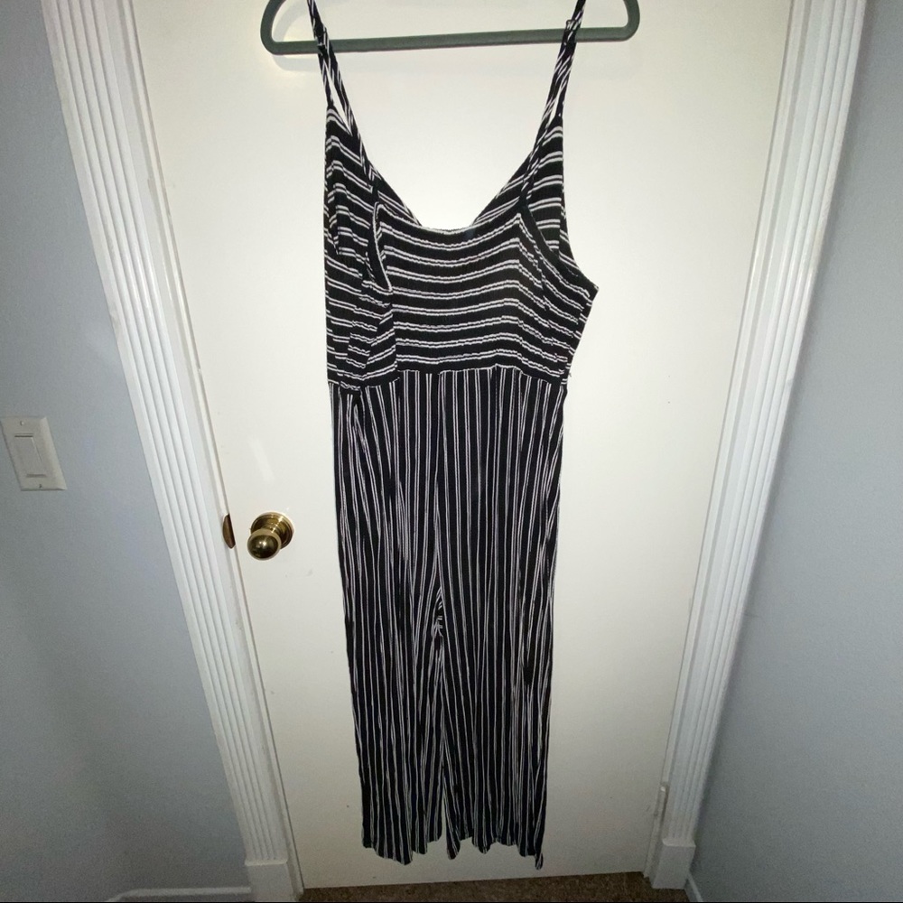 Striped romper - Picture 3 of 4